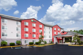Гостиница Holiday Inn Express & Suites Lincoln City, an IHG Hotel  Линкольн Сити